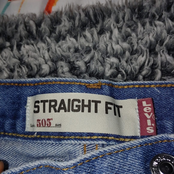 Jeans - Picture 2 of 3